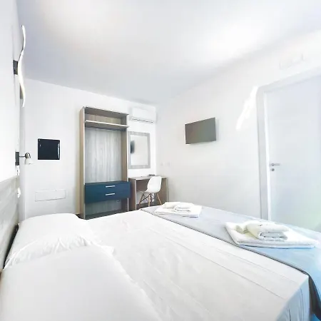 Perla Blu Tropea Bed & Breakfast 4*